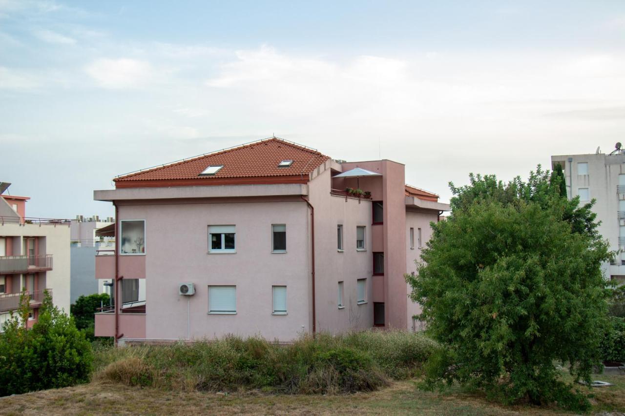 Beachside Apartment Attico Split Extérieur photo